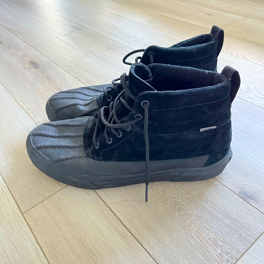 Vans MTE Duck Boots. Size 13